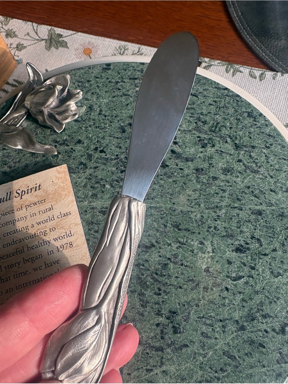 Seagull Pewter Calla Lily Marble Trivet & Butter Spreader Gift Set NIB - Picture 4 of 10
